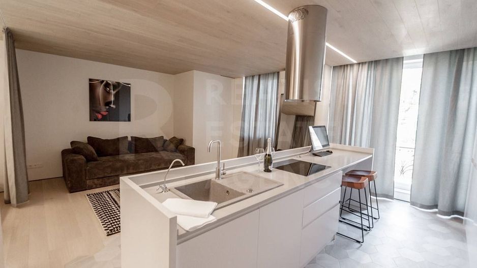 Chirie, apartament 1 cameră, strada Alexandru Bernardazzi, Centru - Poză 5