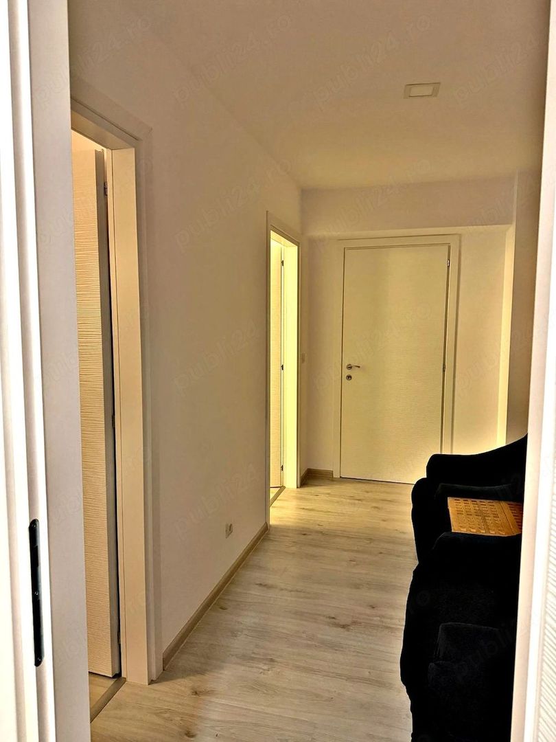 Închiriere Apartament cu 3 camere Pallady, prima închiriere, centrală, balcon - Poză 3
