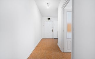 Spațiu pentru birou / salon / cabinet (38 mp) - Poză 7