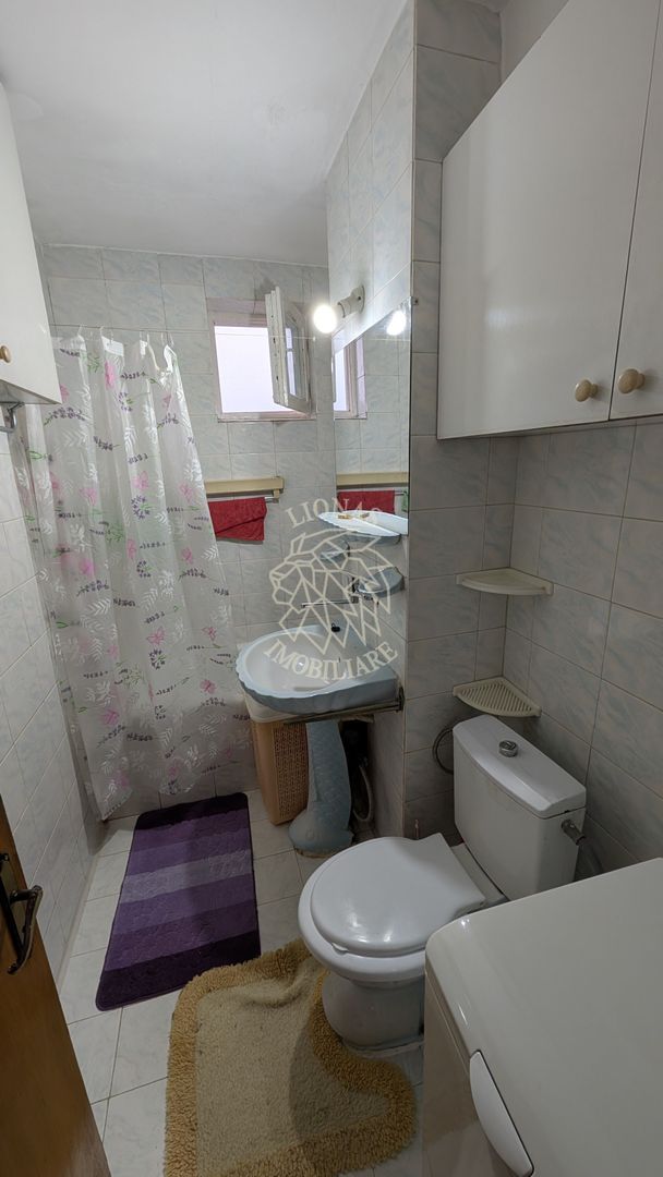Apartament decomandat 3 camere-balcon-etaj 3-parcare-Central - Poză 5