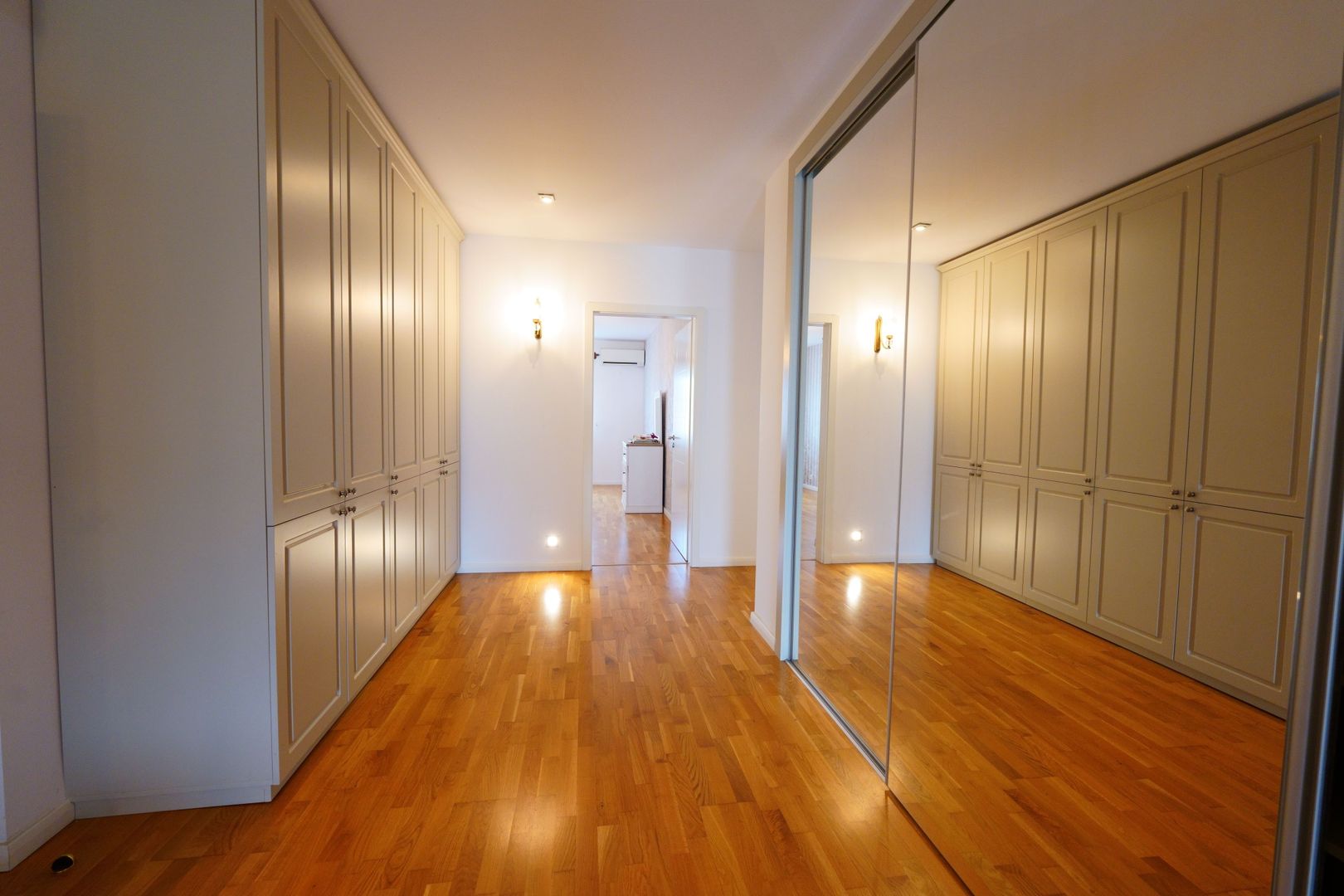 3 Camere, 2 locuri parcare + boxa, Ibiza Sol, Pipera, Scoala Americana - Poză 8