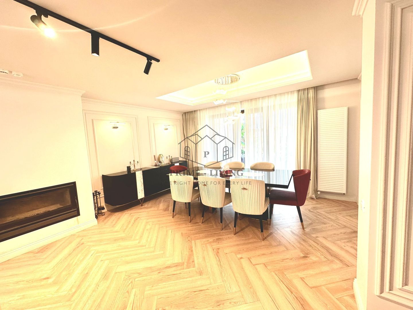 VILA SPATIOASA CU 4 CAMERE LA INCHIRIERE IN COMPLEX REZIDENTIAL - Poză 3