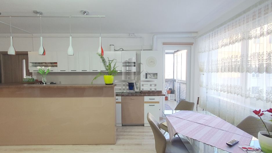 Apartament cu 2 camere si parcare exterioara, zona BMW! - Poză 4