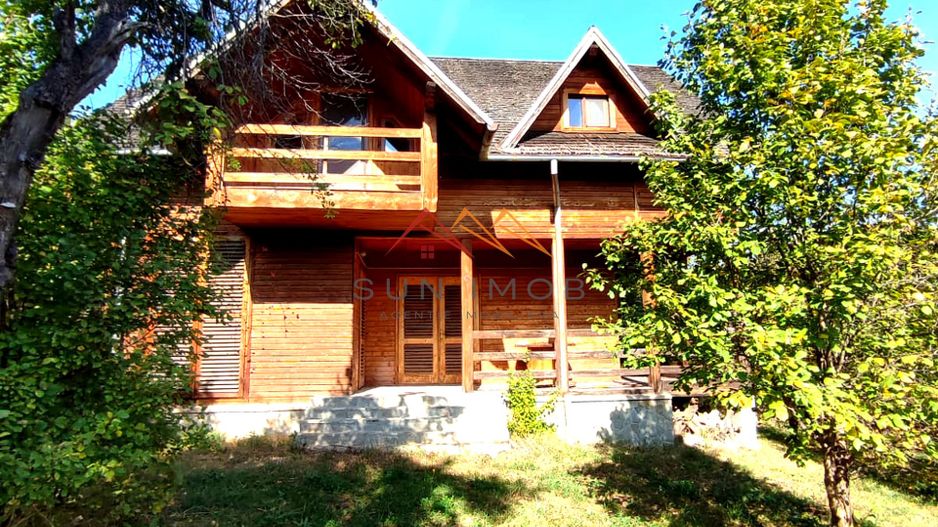 Locuință de vacanță | 106 mp utili | Lunca Mare, Valea Doftanei - Poză 1