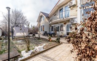 Casă cu 5 camere în Aradul Nou – locul unde liniștea devine acasă