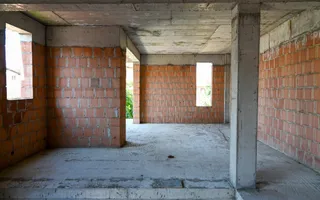 Casa la rosu de vanzare I Moderna I Zona Centrala - Ploiesti - Poză 16
