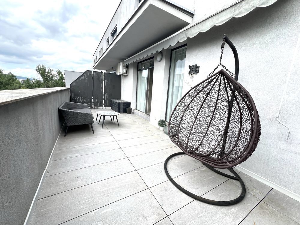 Penthouse modern, 120 mp, 60 mp terase, 2 parcari, Iulius Mall. - Poză 1