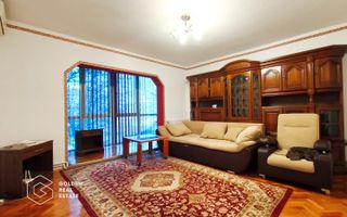 Apartament spatios cu 2 balcoane, centrala proprie, zona Micalaca - Poză 1