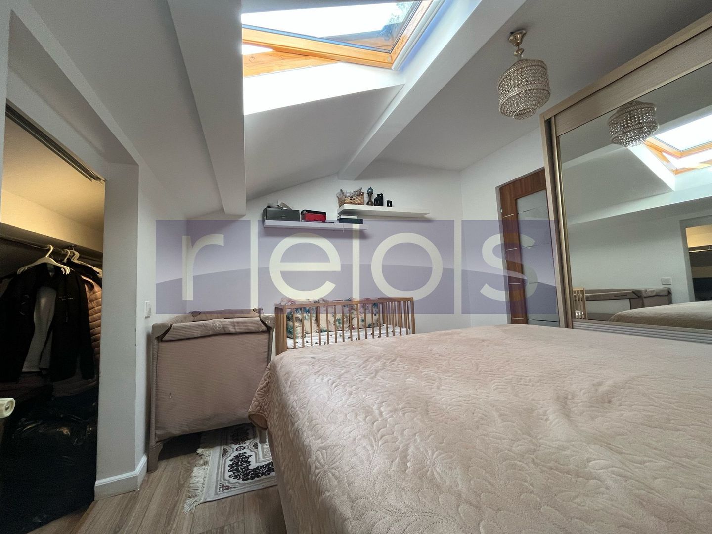 VANZARE APARTAMENT 2 CAMERE | ZONA BUCURESTII NOI - Poză 5