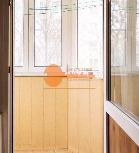 2 camere Decebal la 350m de Rond Alba Iulia - Poză 13