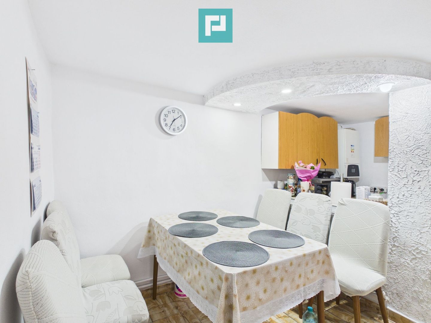 Casă cu 2 corpuri, teren 398 mp, Oradea - Poză 15
