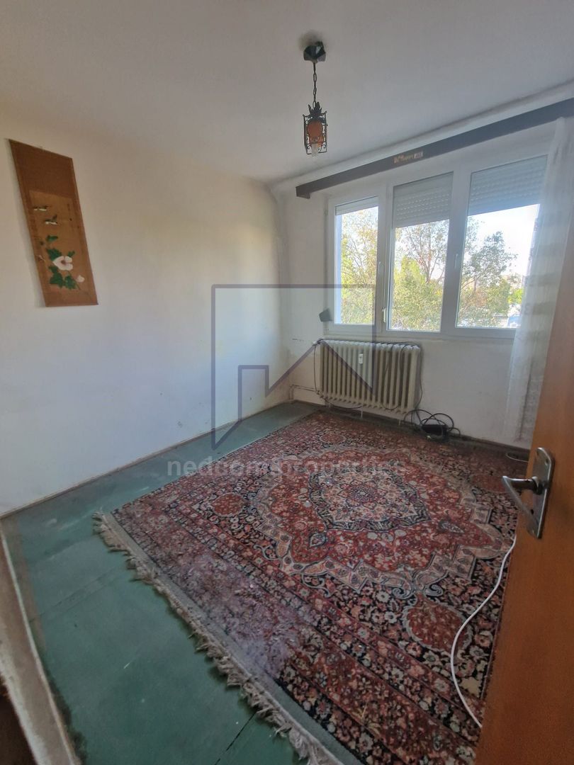 Vanzare apartament 4 camere Drumul Taberei - Poză 7