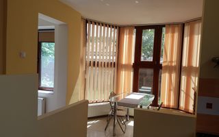 Casa renovata zona Centrala Iasi - manastirea Trei Ierarhi - Poză 3