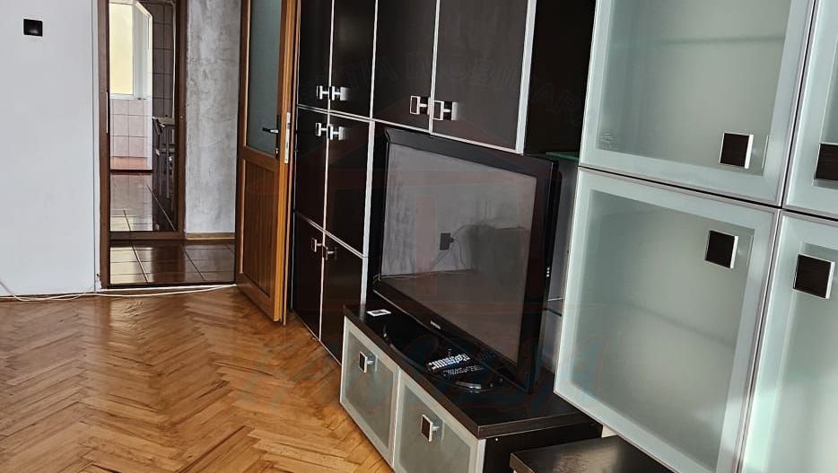 ✨ APARTAMENT 3 CAMERE | CENTRU | DECOMANDAT | 500 €/LUNĂ - Poză 2