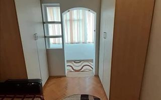 Apartament 3 camere de vânzare, Alexandru cel Bun, Iași – 110.000 Euro - Poză 1