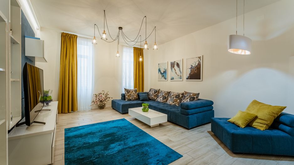Apartament ultracentral modern la cheie - Poză 2