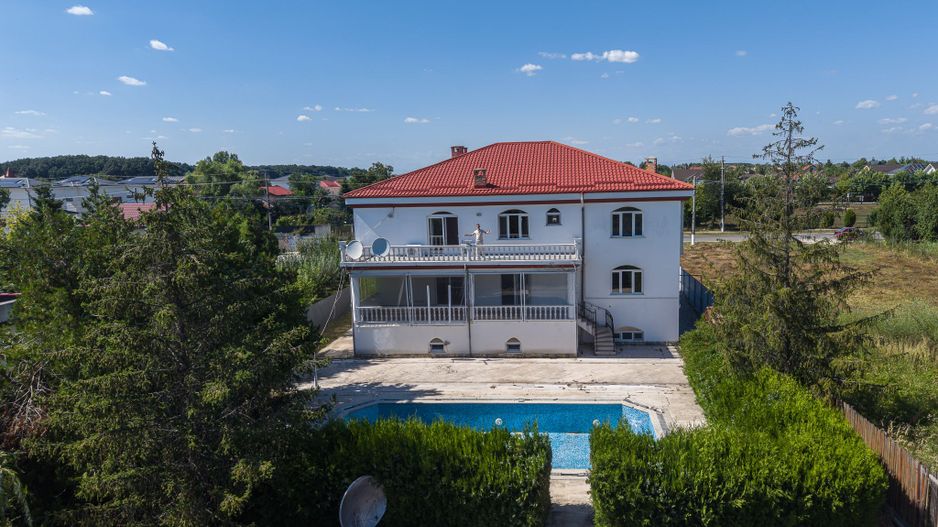 Domeniu privat 5.000 mp, cu reședință de 625 mp și piscină, Corbeanca - Poză 3