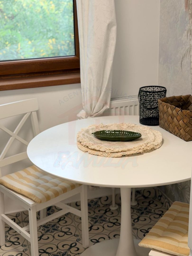 APARTAMENT CU 3 CAMERE DE ÎNCHIRIAT | ETAJ 3 | ȚIGLINA 1 - Poză 10
