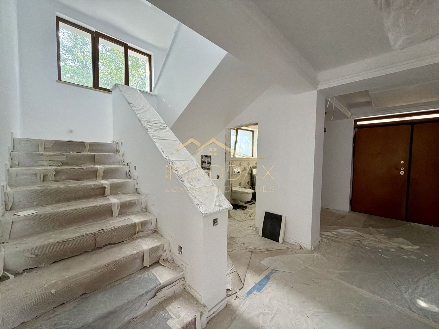 Vila Premium *800mp* // teren *963mp* / garaj cu 6 locuri* // Iancu Nicolae - Poză 7