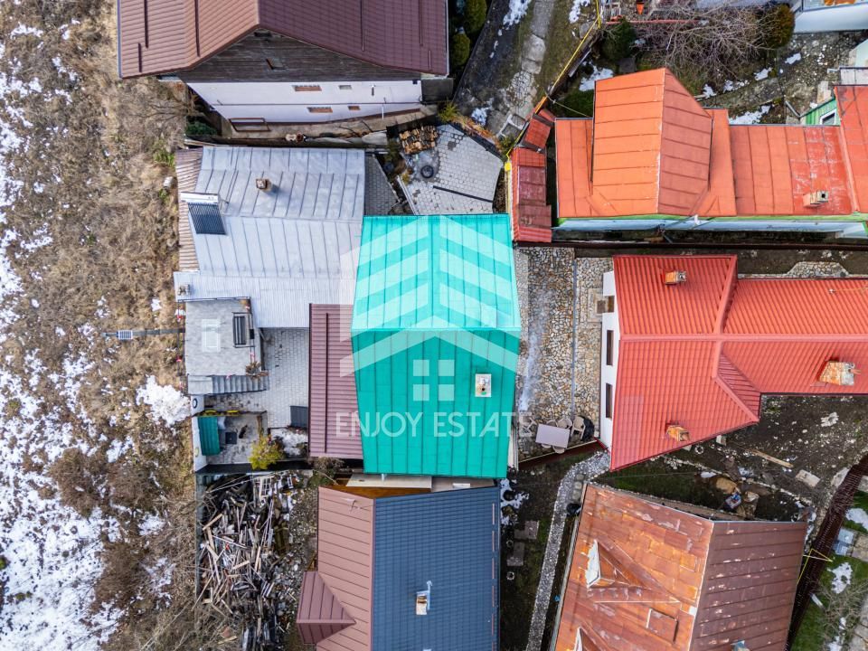 Casă individuală, vedere către Bucegi, la 300 m de Centru, Gară sau Cantacuzino - Poză 38