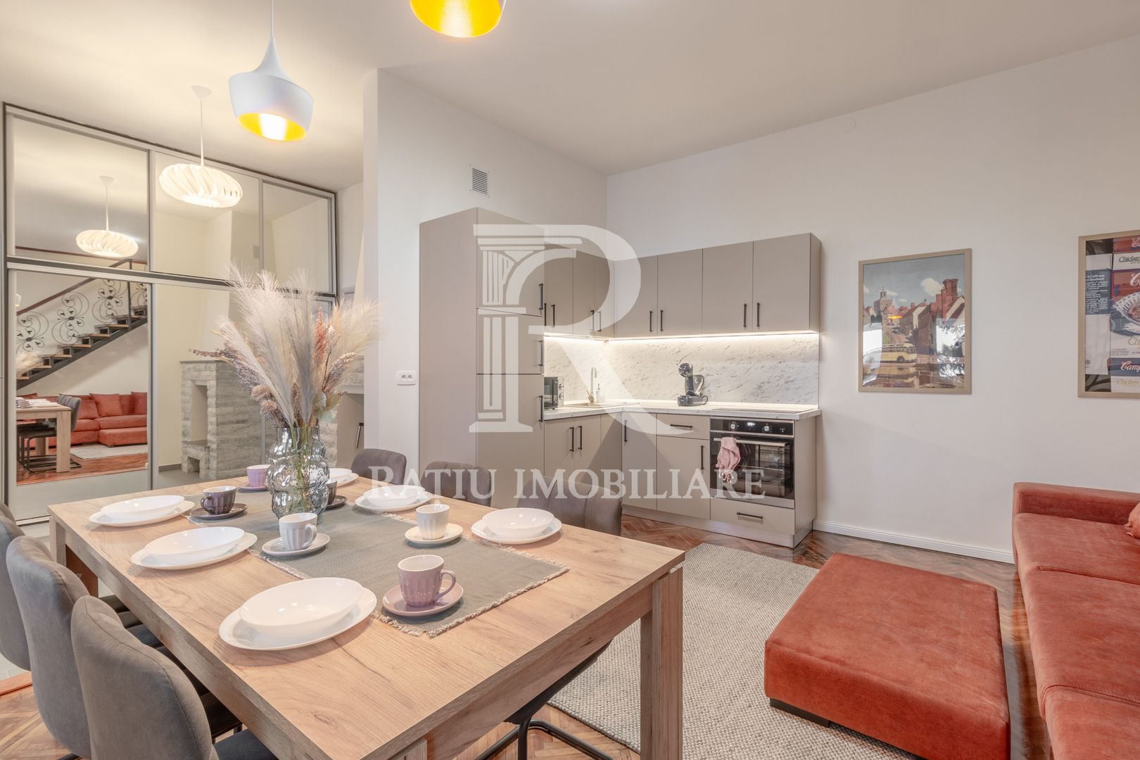 Casa cu 3 camere  | Ultracentral | Oradea - Poză 9