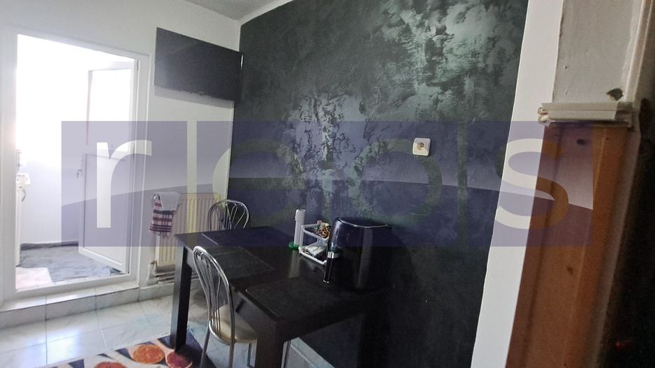 APARTAMENT 3 CAMERE | 75 MP | ETAJ 2 | DECOMANDAT | ROSIORI DE VEDE - Poză 6