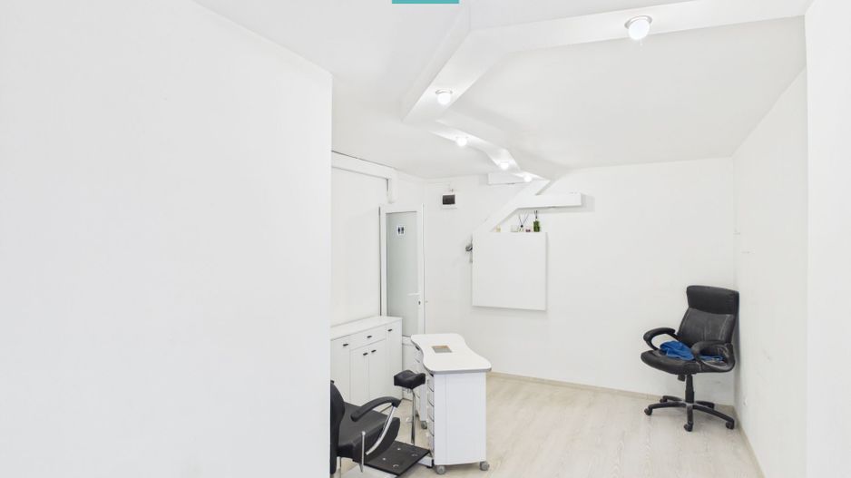 Spațiu comercial de închiriat – 18mp-Decebal - Poză 1