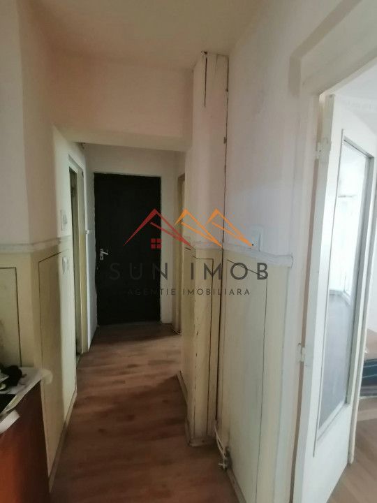 Apartament 3 camere, ultracentral, 1990, 2 bai, 2 balcoane, 74 mp utili - Poză 11