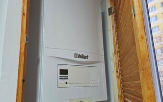 Apartament 2 camere, prima închiriere, etaj 2, str. Victor Babeș - Poză 3