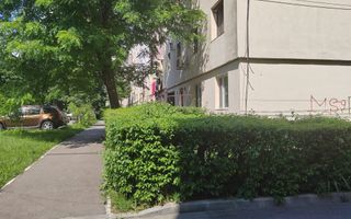 Apartament cu 2 camere de vânzare în Micro 8, Targoviste - Poză 2