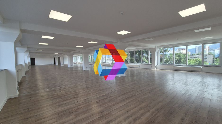 Spatiu de birouri zona Coresi- 650 mp - Poză 1