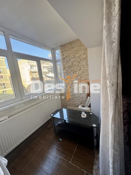Apartament 3 camere et 1 Ultracentral Simeria - Poză 3
