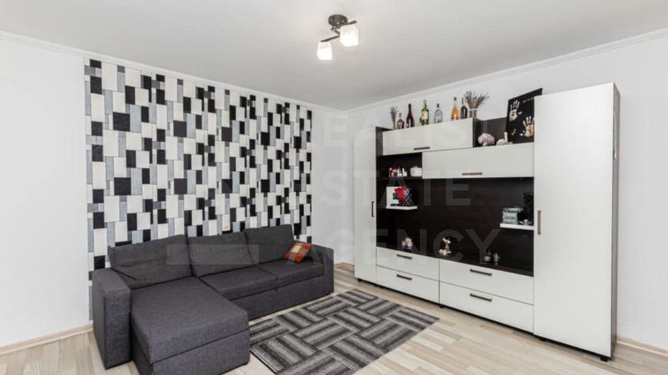 Vânzare, apartament, 2 camere, strada Grenoble, Botanica - Poză 1