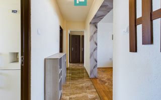 Apartament 3 camere zona Confecții - Poză 4