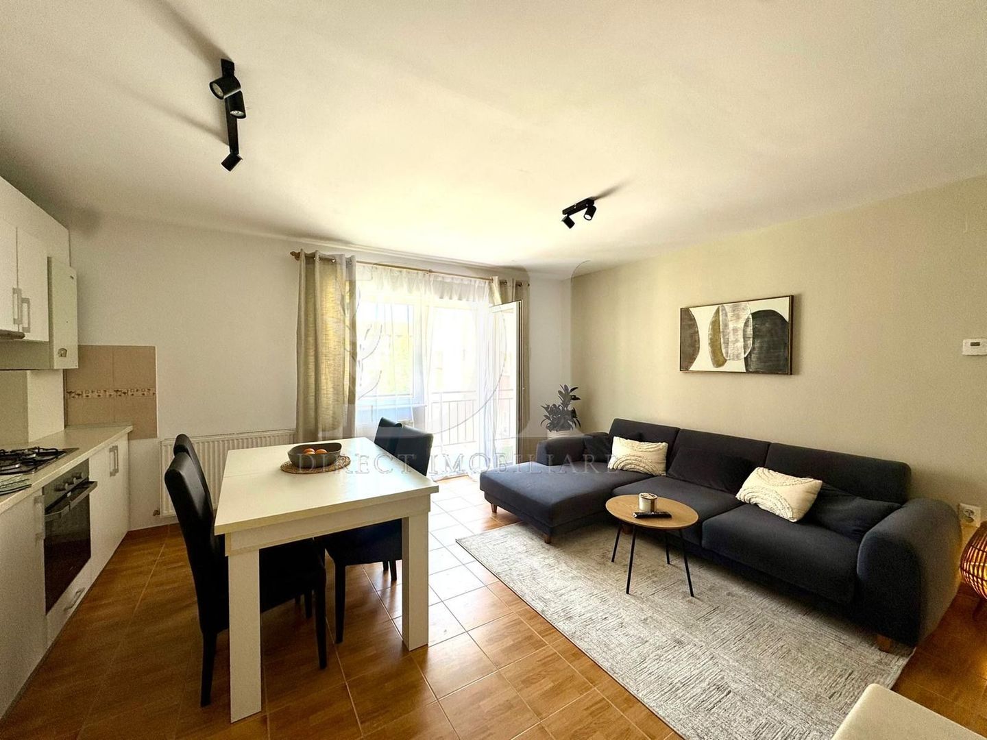 Apartament doua camere / Parcare / Zona Eroilor - Poză 1
