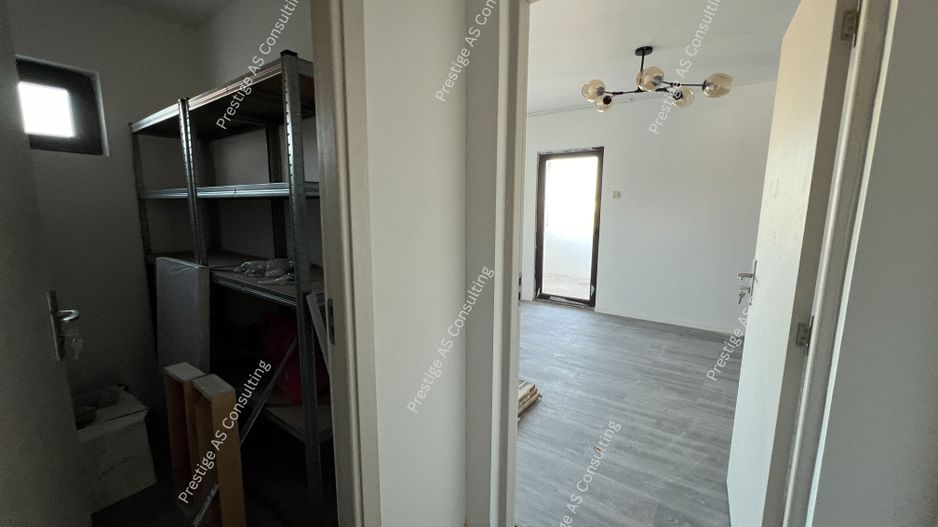 Vila 11 Camere | 7 locuri de Parcare | Liziera Padurii-Dumbravita - Poză 17