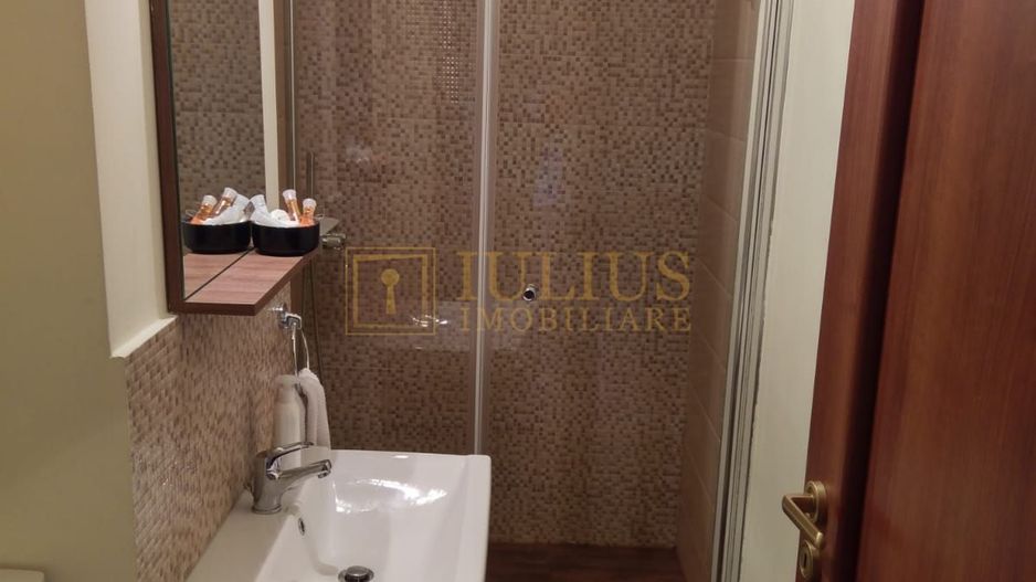 Complex, 5 camere + 2 bai, centrala proprie - Poză 7