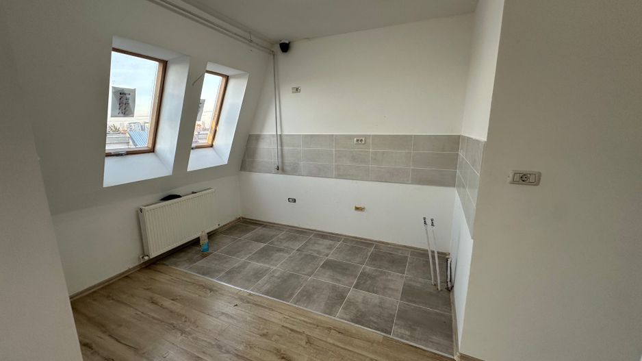 Apartment 3 camere 75 mp utili - Poză 6