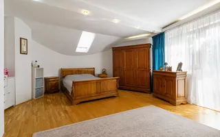 Vilă individuală cu 5 camere, piscină și curte generoasă | Mogoșoaia - Poză 15