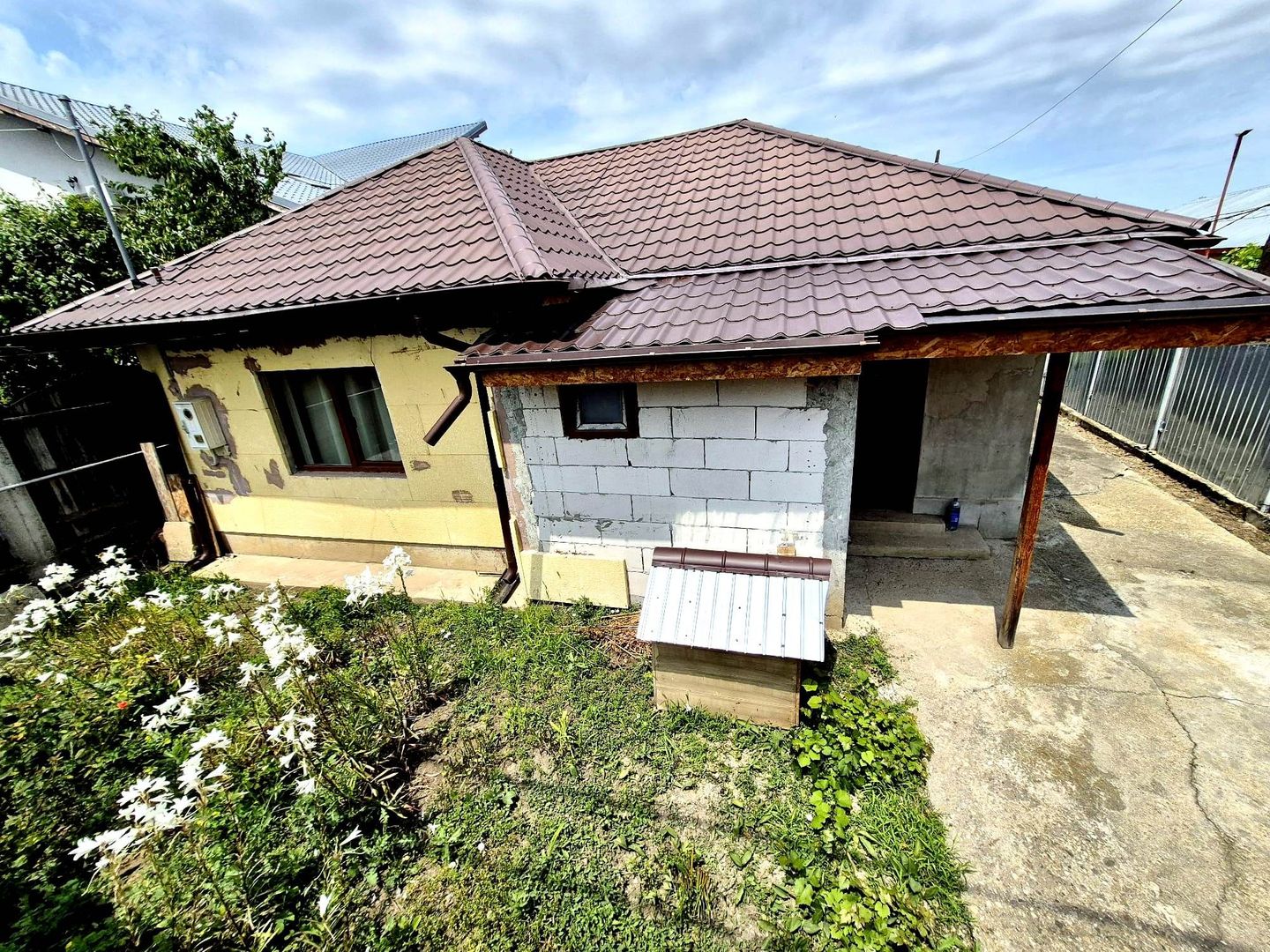 Casa batraneasca+anexa+garaj+961.07 mp teren intravilan Otopeni - Poză 1