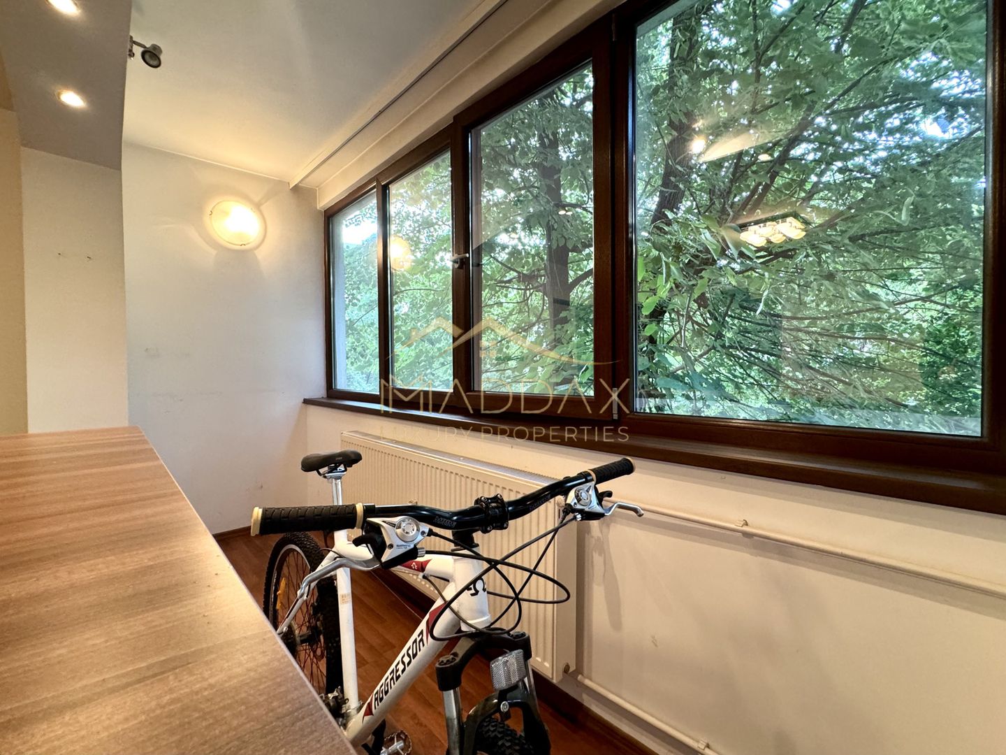 Apartament cu 3 camere // Zona Tei - Doamna Ghica - Poză 7