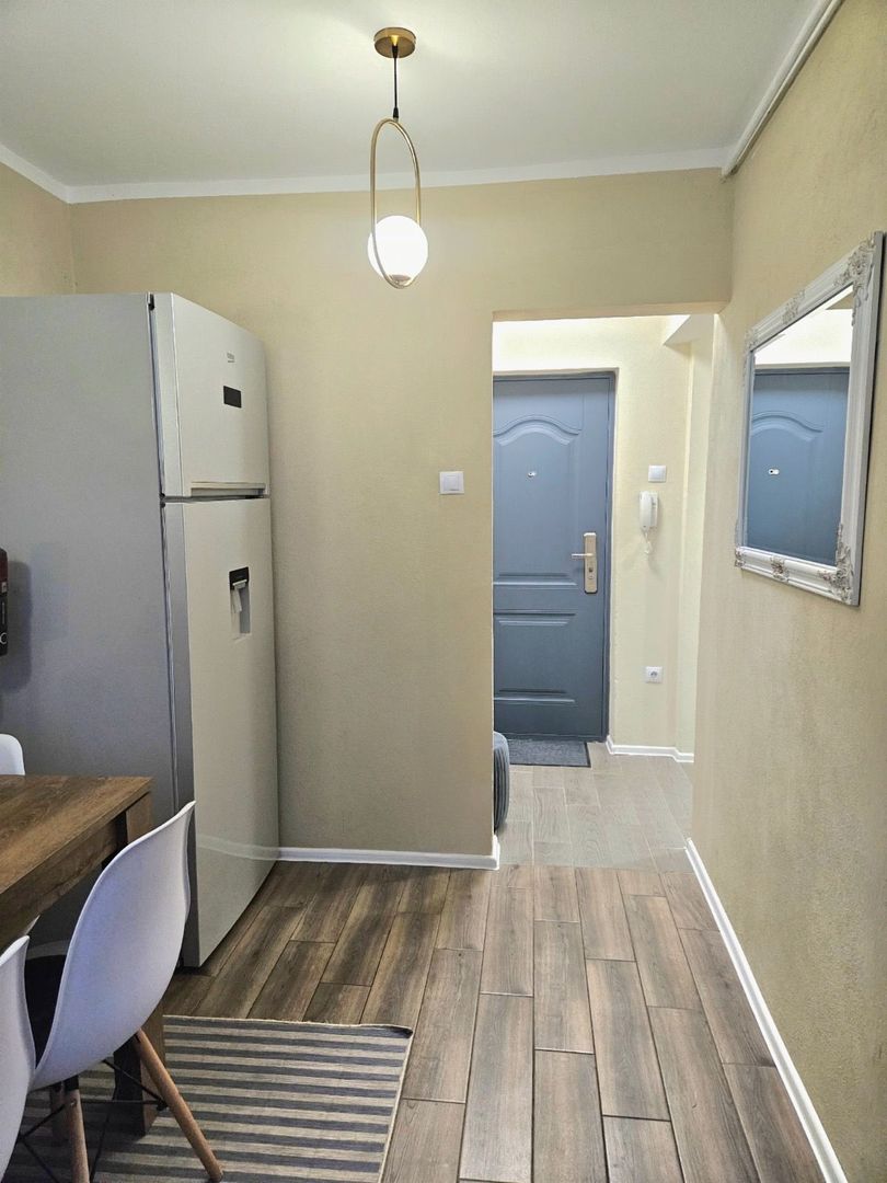 Apartament amenajat complet in zona Cetatii - Poză 3