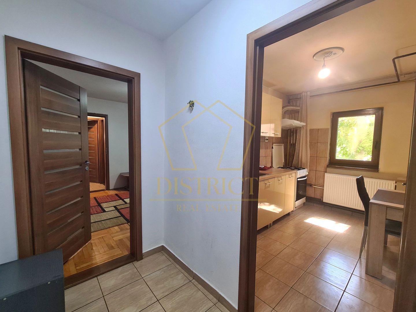 Apartament cu 2 camere si centrala proprie | Lipovei - Poză 11