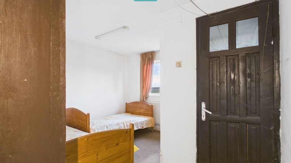 Proprietate impresionantă Sântana - 3500 mp utili - Poză 34
