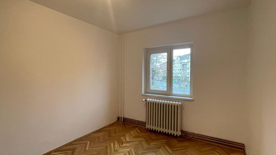Apartament 3 camere - 2 bai - decomandat - Poză 6