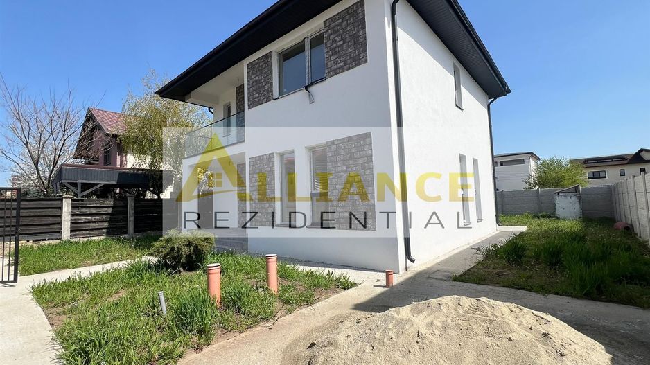 Vila Individuala - 5 camere-3 bai-Strada Miorita-500 M  de STV - Poză 24