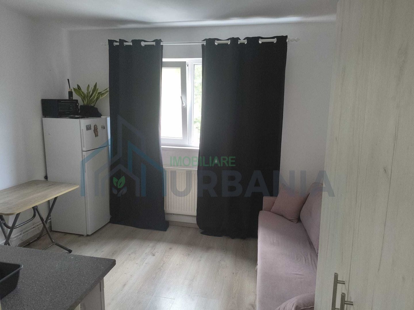 Garsonieră mobilată, 18 mp, zonă Poitiers, Iași - Poză 2