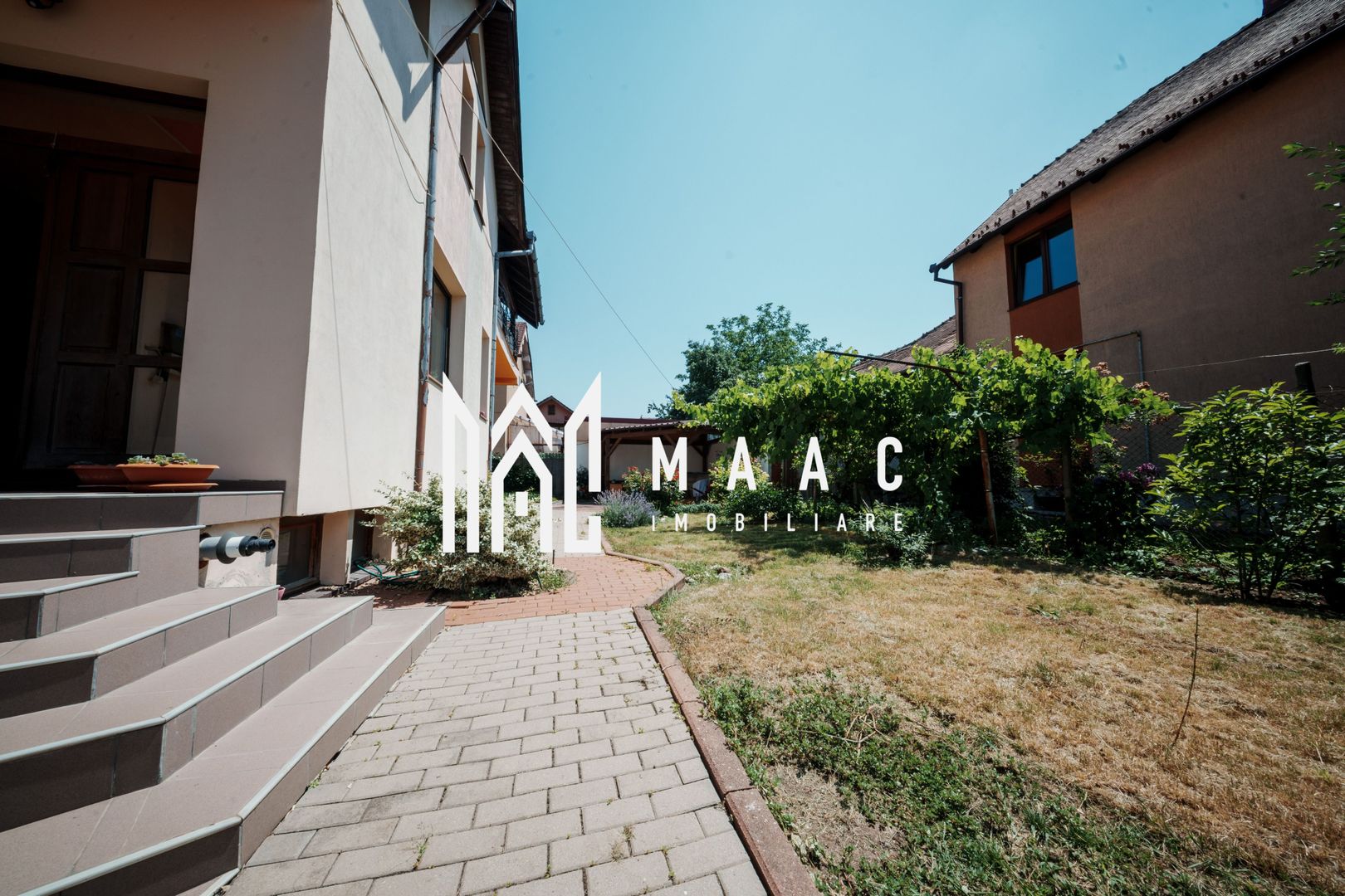 Case de vânzare Sibiu | Trei Stejari | 320 mp, acces din 2 străzi - Poză 26