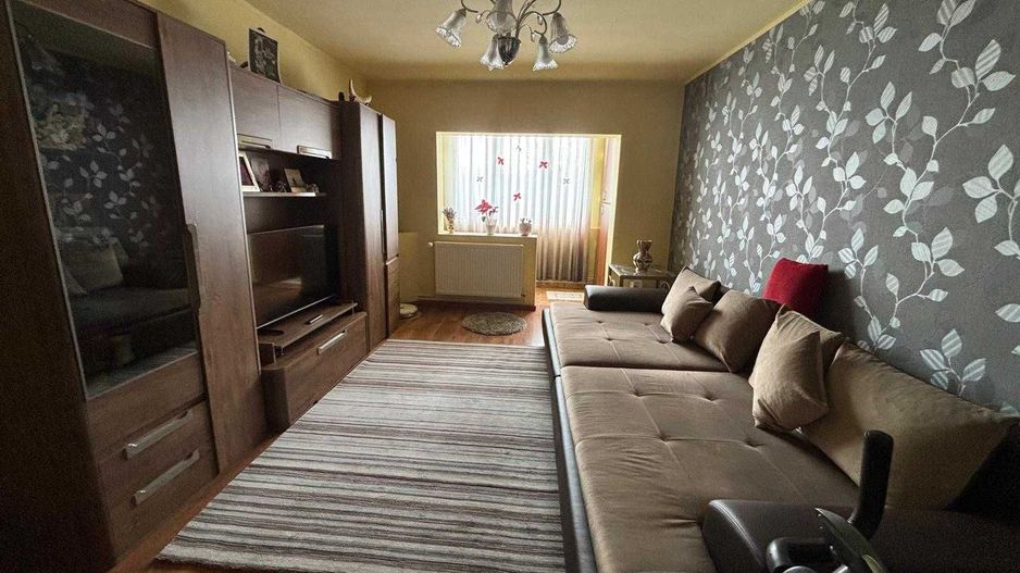 Soarelui | 4 Camere | 2 Bai | Boxa | Centrala proprie - Poză 1