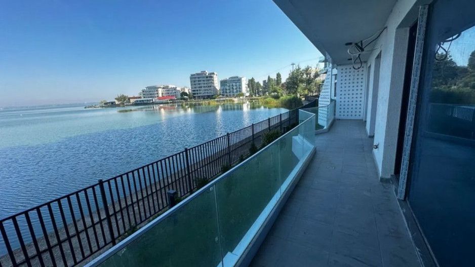 Stațiunea Mamaia - Vânzare apartament cu 2 camere, vedere la lac. - Poză 13